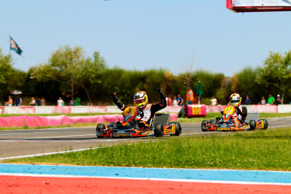 Cebrián ganando en Recas 2018, compitiendo en el equipo de Faluga Racing.